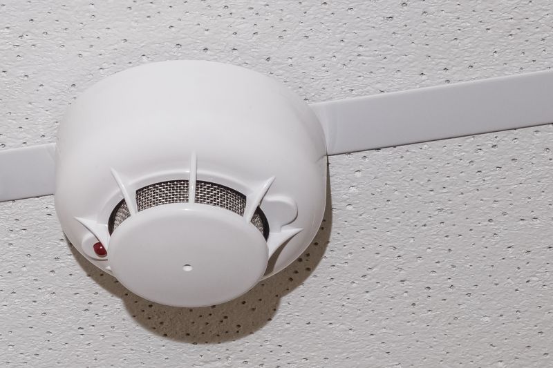 Installing Smoke Alarms on Ceilings